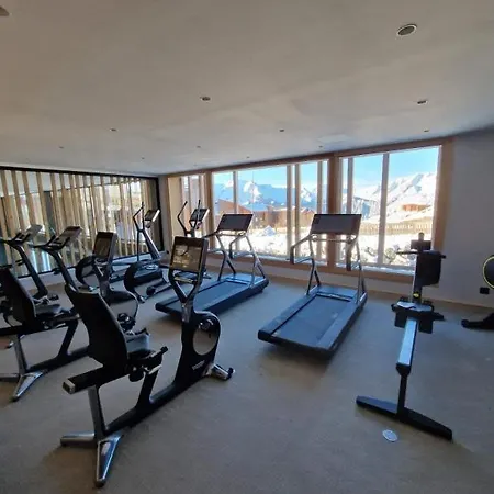 Apartment Coup De Coeur Aux Pieds Avec Piscine, Spa, Et Fitness