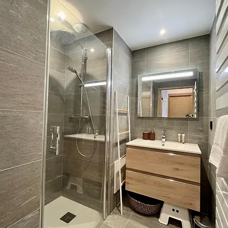 Coup De Coeur Aux Pieds Avec Piscine, Spa, Et Fitness Apartment *